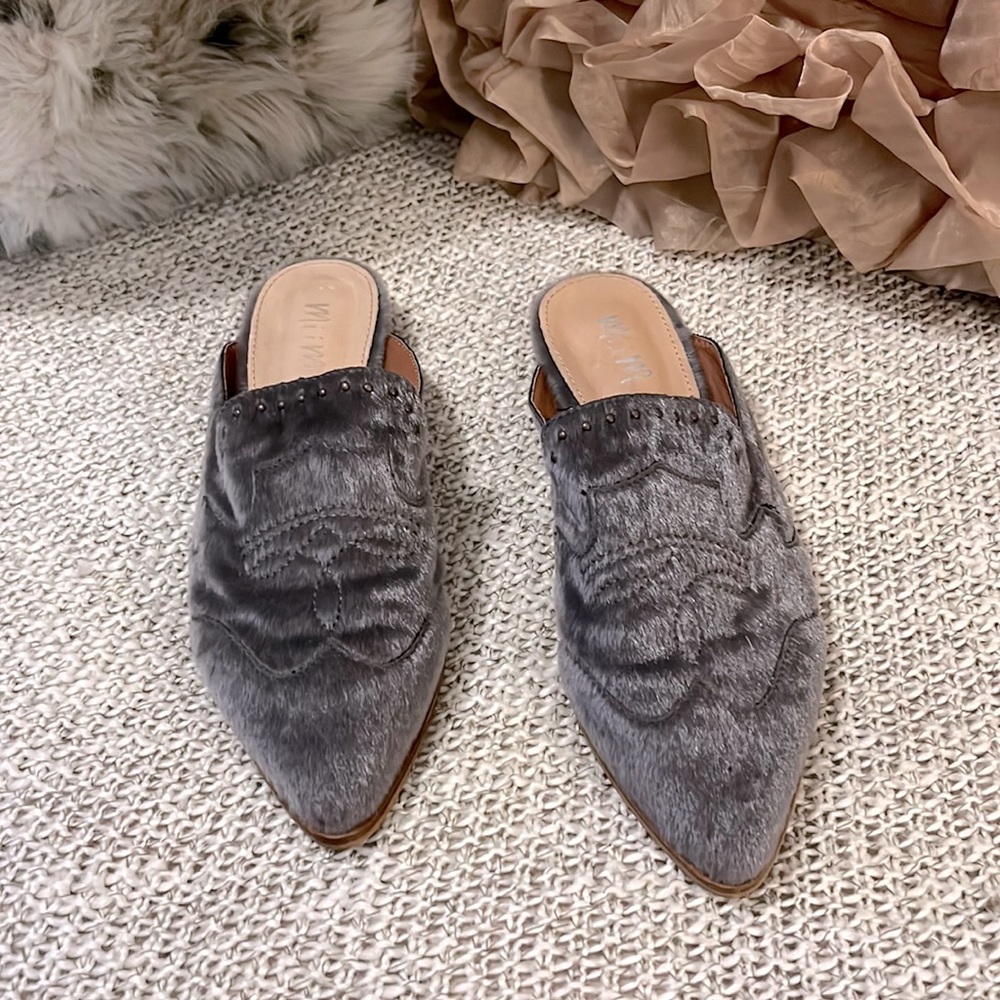 Mi.iM Leather With Gray Faux Calf Pony Hair Mule Slide Shoe Sz 7 - Picture 3 of 14